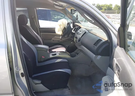 2007 Toyota Tacoma Prerunner V6 from USA, damaged, VIN 3TMKU72N57M010562